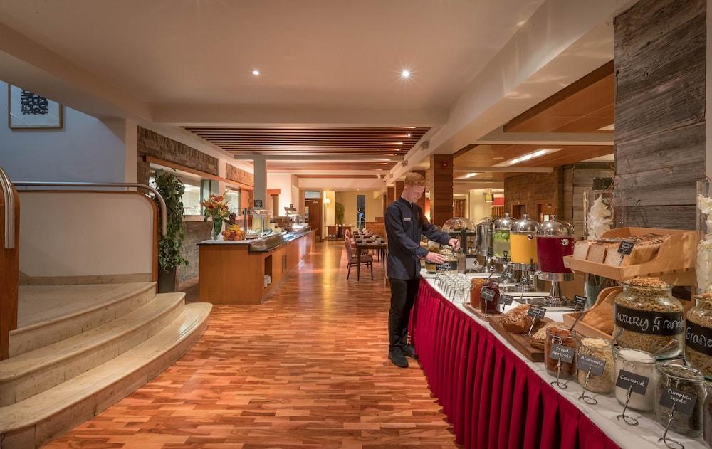 Clayton Hotel Silver Springs Корк Екстериор снимка